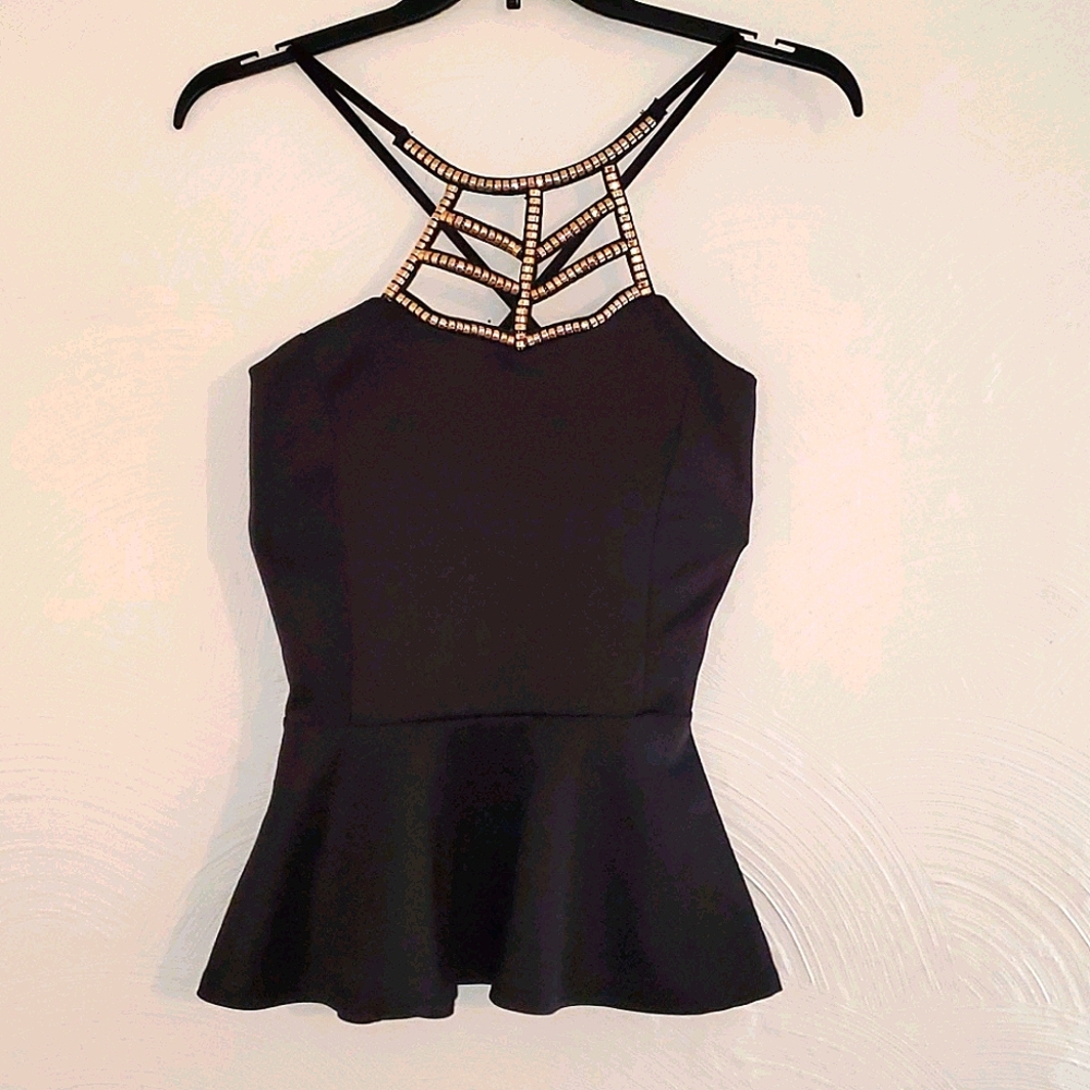 QUIZ super sexy peplum style top L black gold EUC